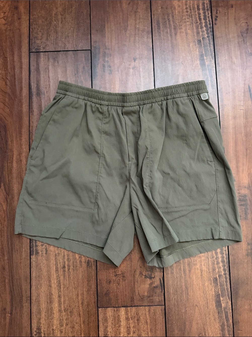 lululemon athletica Men's Olive Utility Athletic Shorts